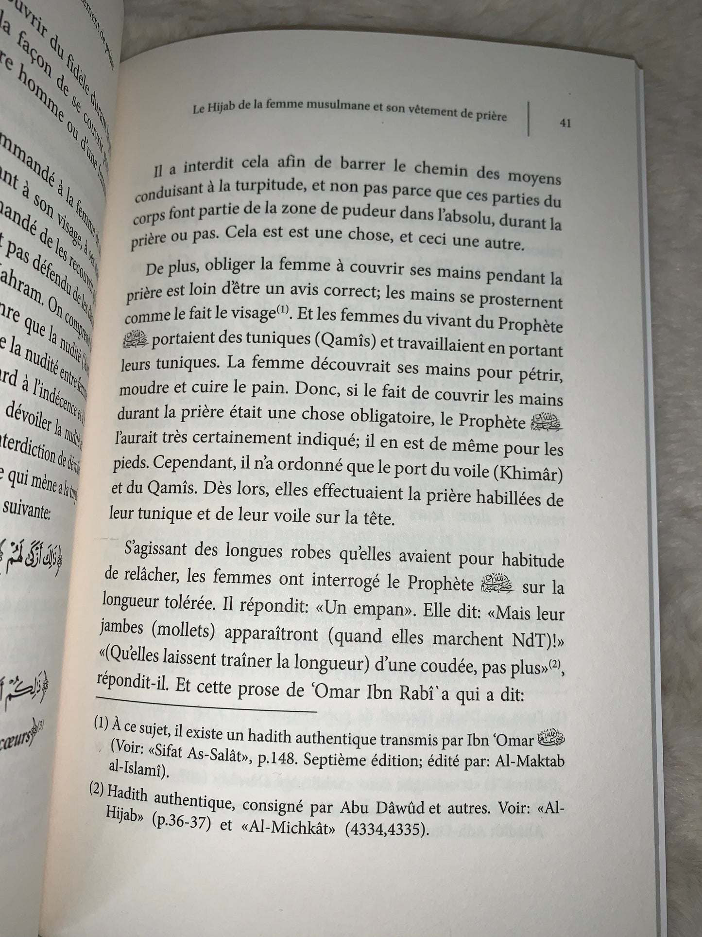 Le Voile De La Femme Musulmane & Son Vêtement De Prière, De Ibn Taymiyya, Commenté Et Vérifié Par Al Albâni